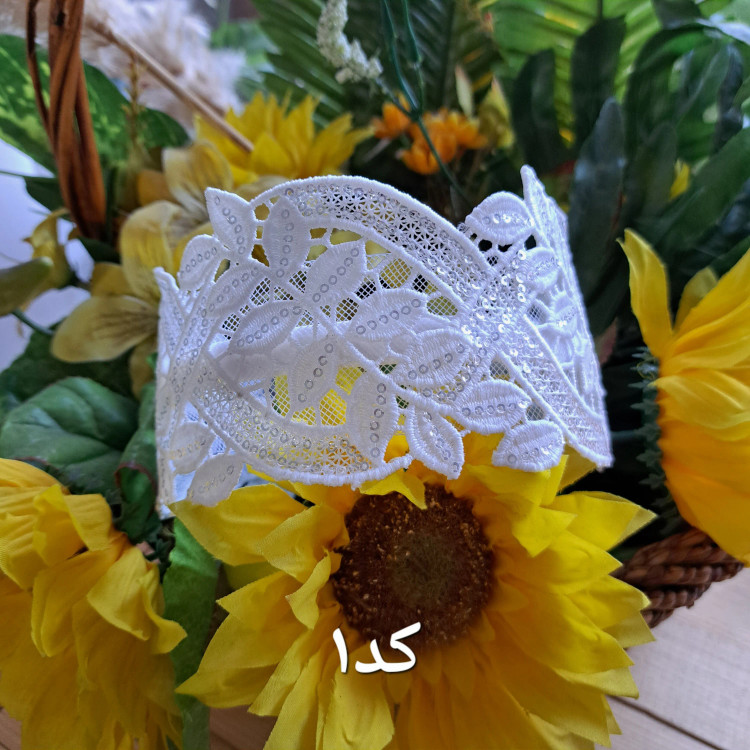 تل گیپور مجلسی گل سه بعدی زنانه رنگ سفید کرم بادمجانی زرشکی